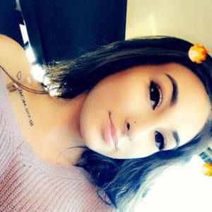 Meet your Posher, Summer